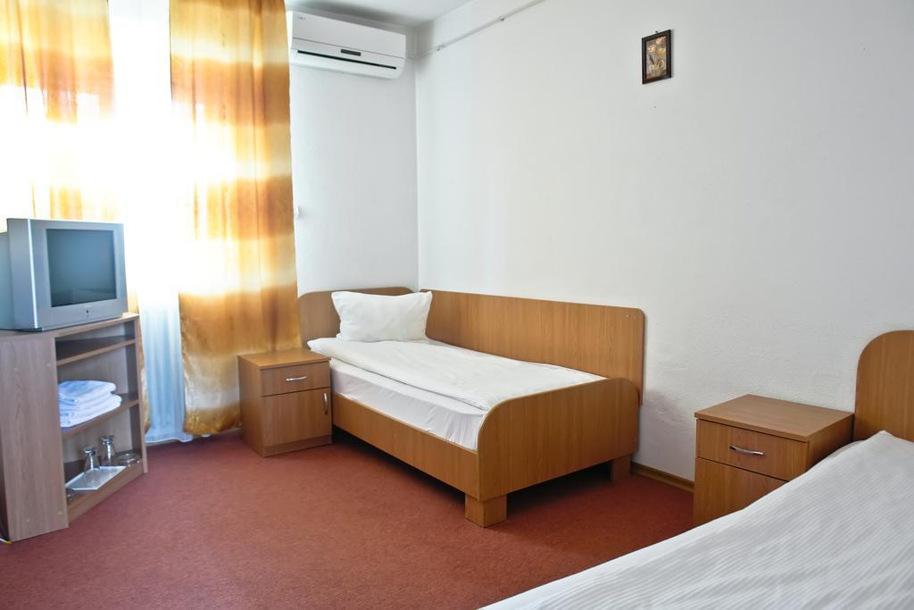 Motel Dacia Sebeş Oda fotoğraf