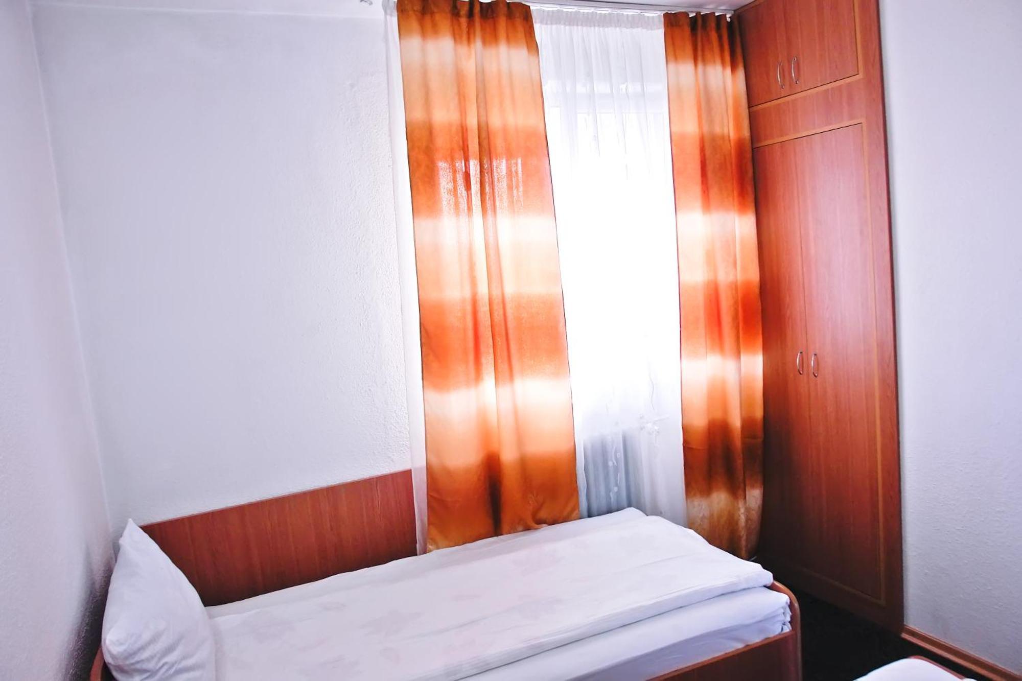 Motel Dacia Sebeş Oda fotoğraf